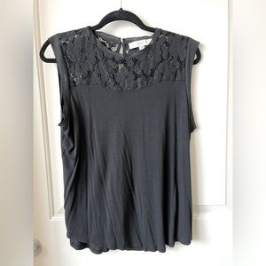 LOFT women’s sleeveless top size LP in black. EUC